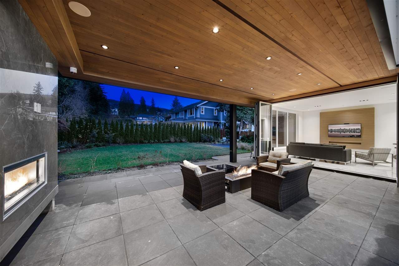 Inglewood House — covered patio with firepit