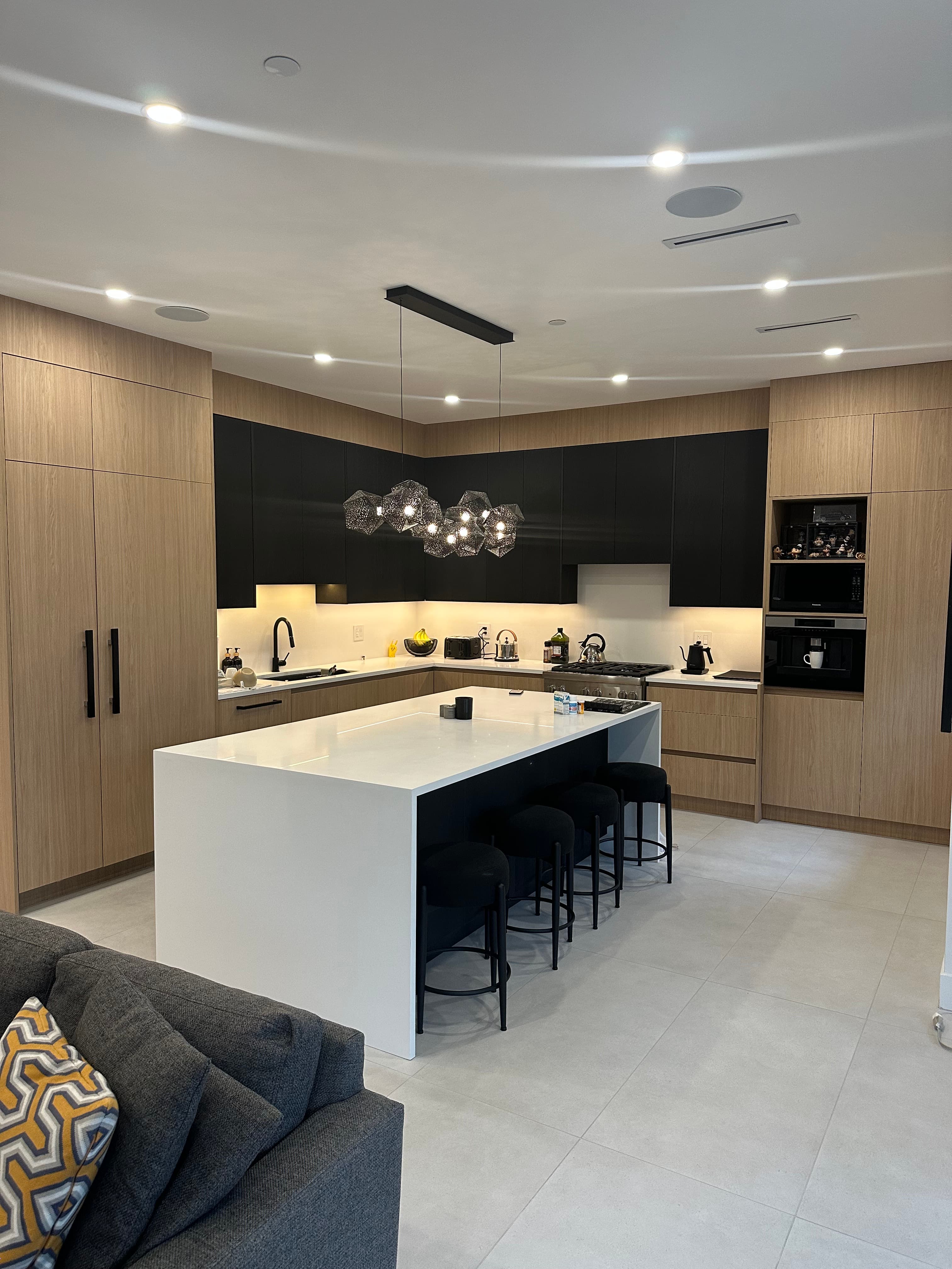Jefferson House — kitchen island with pendant lighting